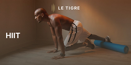 couverture de : &Eacute;tirements debout HIIT