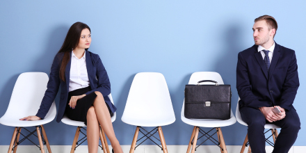 couverture de : Se pr&eacute;parer aux entretiens et aux examens