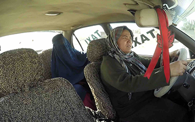 couverture de : Un taxi pour Mazar